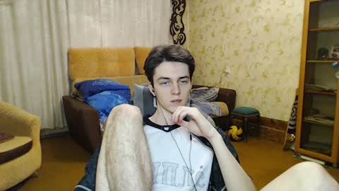 Snapshot of xtraqqq chatting on 12.22.24 traqqq online show from 12.22.24