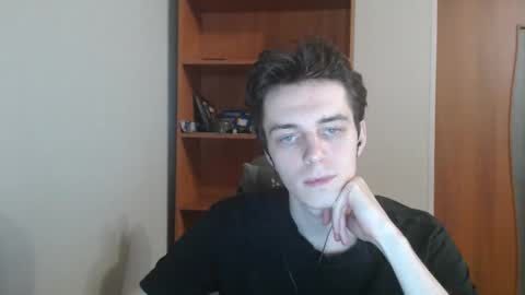 traqqq online show from 10.24.25