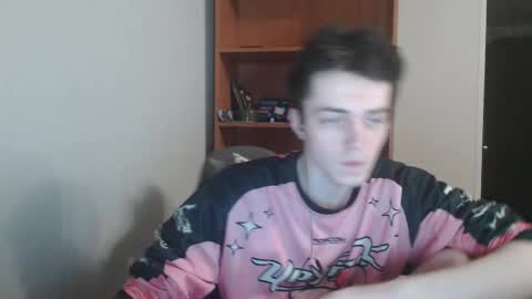 traqqq online show from 11.02.25