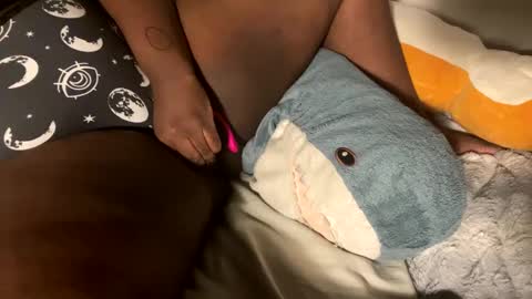 Syd online show from 12.15.24