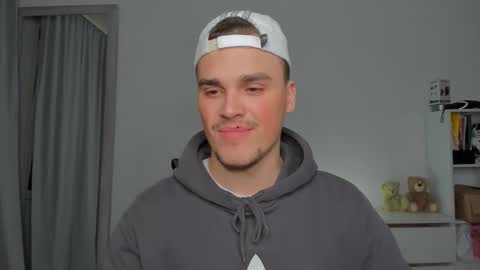 raul online show from 11.29.25