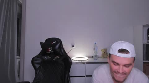 raul online show from 12.18.25