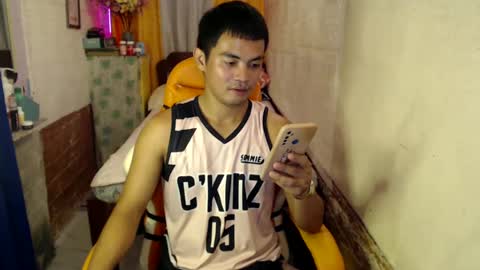 Snapshot of xxasianryanxx chatting on 02.19.25 xxasianryanxx online show from 02.19.25