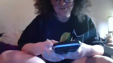 Snapshot of xxfunsizebratxx chatting on 03.16.26 xxfunsizebratxx online show from 03.16.26