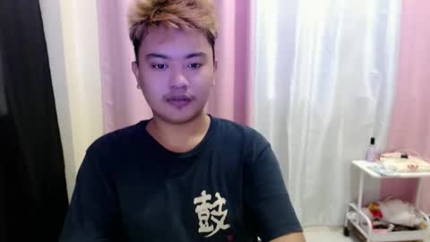 Snapshot of xxhotloyd_cummerx chatting on 11.09.25 Loyd online show from 11.09.25