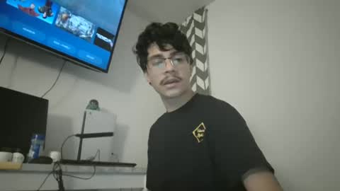 Snapshot of xxjasoneecxx chatting on 10.11.25 XxJasoneecxX online show from 10.11.25