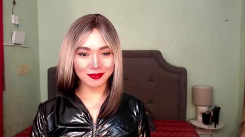 Kagura online show from 12.18.24