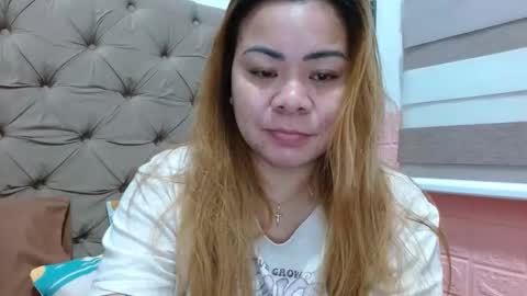 Snapshot of xxkryzelxx chatting on 10.03.25 Dhel online show from 10.03.25