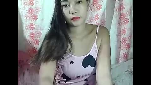 xxkylie18 online show from 09.17.25