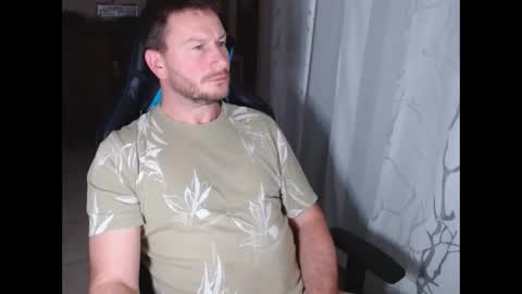 Snapshot of xxmettexx chatting on 12.08.24 xxmettexx online show from 12.08.24