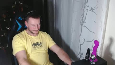 Snapshot of xxmettexx chatting on 01.03.25 xxmettexx online show from 01.03.25