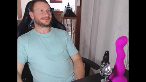 Snapshot of xxmettexx chatting on 01.25.25 xxmettexx online show from 01.25.25