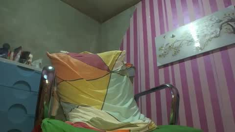 xxrowenatastycockforyouxx online show from 01.09.25