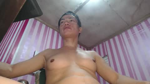 xxrowenatastycockforyouxx online show from 11.18.25