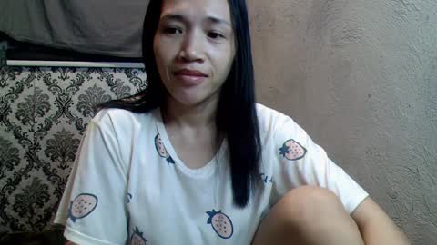 Snapshot of xxsexypinayxx466789 chatting on 12.25.24 Windy online show from 12.25.24