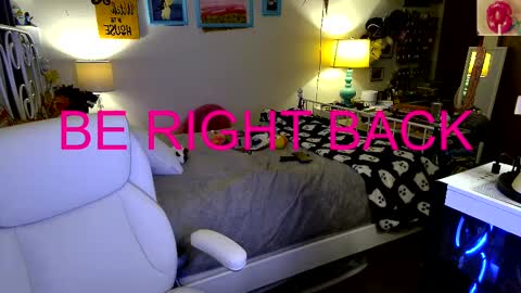 Strawberry Jane online show from 09.27.25