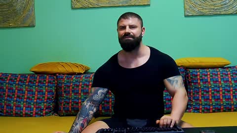 Xtream Leonard online show from 02.02.25