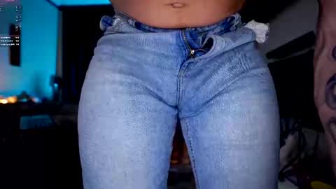     online show from 03.02.25