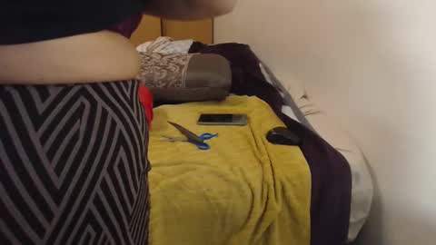 Snapshot of xxxbustybabe27x chatting on 11.05.25 Ayanda online show from 11.05.25