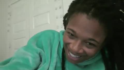 Danielle online show from 10.30.25