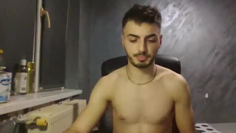 xxxdonpuiuuxxx online show from 01.15.25