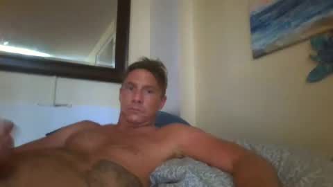 Snapshot of xxxelentdick chatting on 06.11.26 deeeeznutz online show from 06.11.26