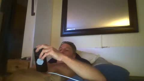 Snapshot of xxxelentdick chatting on 06.18.26 deeeeznutz online show from 06.18.26