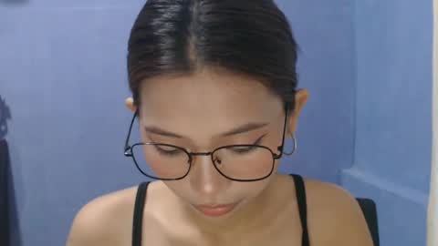 Snapshot of xxxforyouonlyxxx chatting on 05.03.26 inday pinay online show from 05.03.26