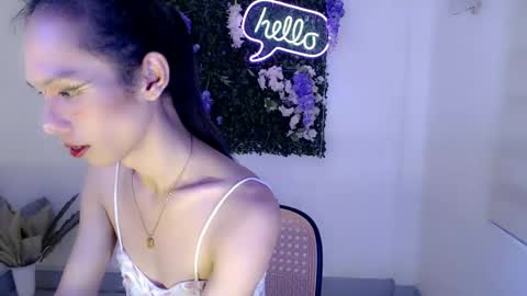 Snapshot of xxxfuckgirlyumsxxx chatting on 02.20.25 Your Princess Yums online show from 02.20.25