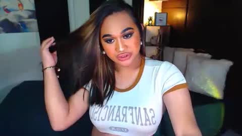 OLIVIA online show from 12.19.24