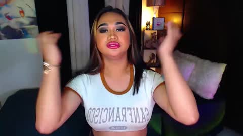 OLIVIA online show from 12.21.24