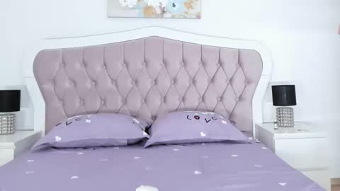 Elvira online show from 02.16.26