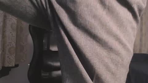 Snapshot of xxxhome_alonexxx chatting on 10.21.25 Kev online show from 10.21.25