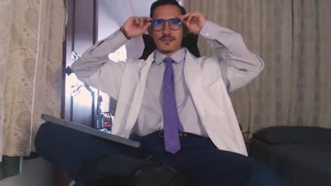 Snapshot of xxxhome_alonexxx chatting on 10.23.25 Kev online show from 10.23.25