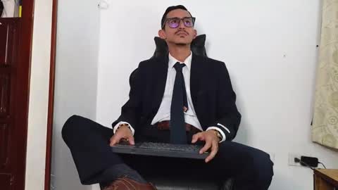 Kev online show from 12.19.25