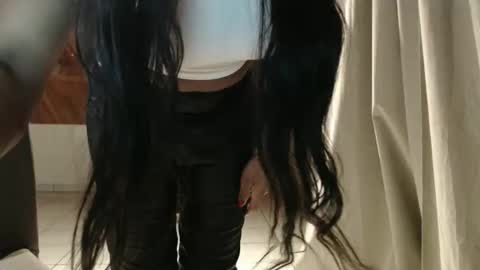 Snapshot of xxxroxanna chatting on 03.04.26 xxxroxanna online show from 03.04.26