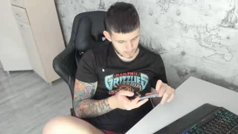 xxxrussel online show from 10.04.25