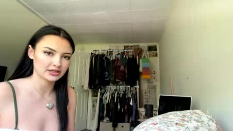 Snapshot of xxxsophiaday chatting on 04.23.26 xxxsophiaday online show from 04.23.26