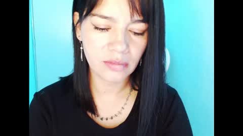 Snapshot of xxxsweetandhornyxxx chatting on 10.31.25 dolcesasha online show from 10.31.25