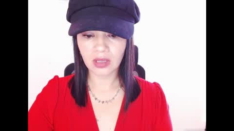 Snapshot of xxxsweetandhornyxxx chatting on 11.11.25 dolcesasha online show from 11.11.25