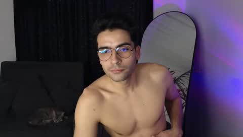 July and Fer online show from 10.23.25