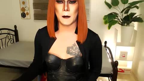 Snapshot of xyournightmarequeenx chatting on 04.22.26 QueenMarina online show from 04.22.26