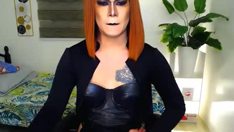 Snapshot of xyournightmarequeenx chatting on 05.24.26 QueenMarina online show from 05.24.26