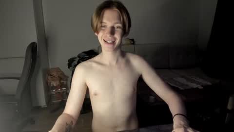 Snapshot of y0ursteve chatting on 06.20.26 y0ursteve online show from 06.20.26