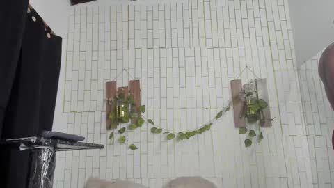 yacksson_lawrence online show from 11.04.25