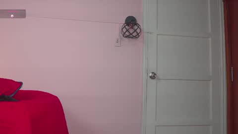 petronila online show from 12.18.25