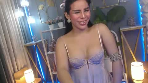 yakarena online show from 10.15.25