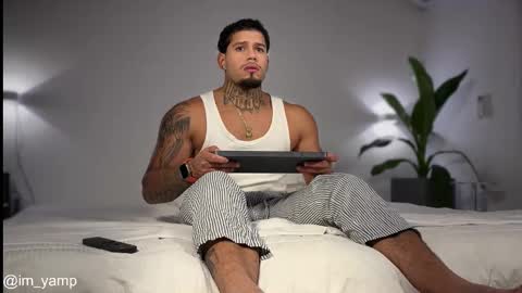 yamp sambrano online show from 12.22.25