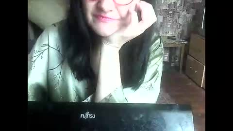 Snapshot of yanafiesta chatting on 10.01.25 yanafiesta online show from 10.01.25