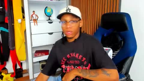 Snapshot of yandi_hot chatting on 02.11.26 yandi_hot online show from 02.11.26